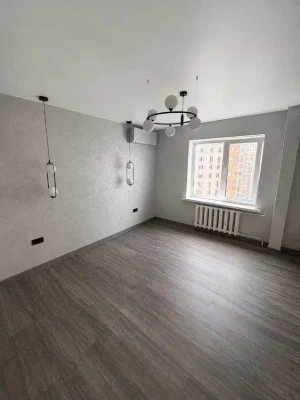 Продам трикімнатну квартиру (97 м²) у Києві, Дарницький райо