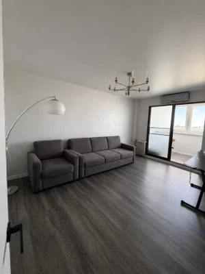 Продам трикімнатну квартиру (97 м²) у Києві, Дарницький райо