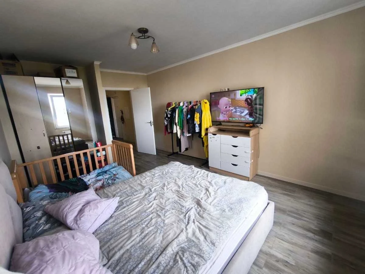 Продам трикімнатну квартиру (96 м²) у Києві, Голосіївський р
