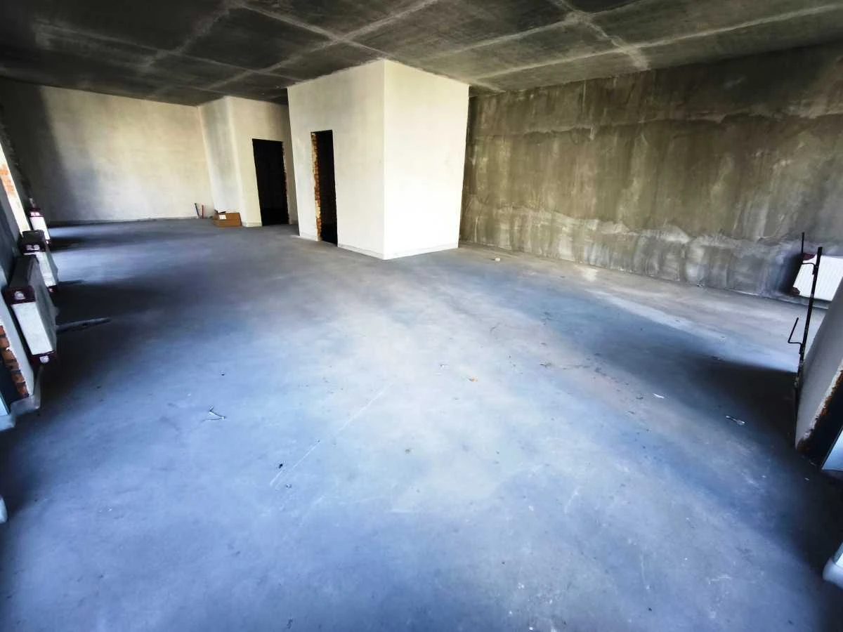 Продам двокімнатну квартиру (90 м²) у Києві, Печерський райо