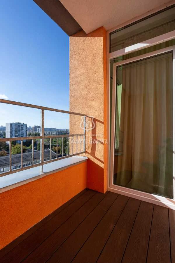 Продам однокімнатну квартиру (30.6 м²) у Києві, Дніпровський