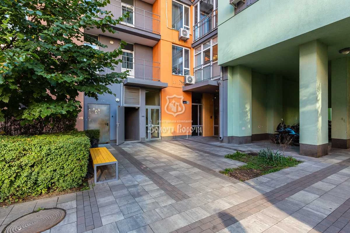 Продам однокімнатну квартиру (30.6 м²) у Києві, Дніпровський