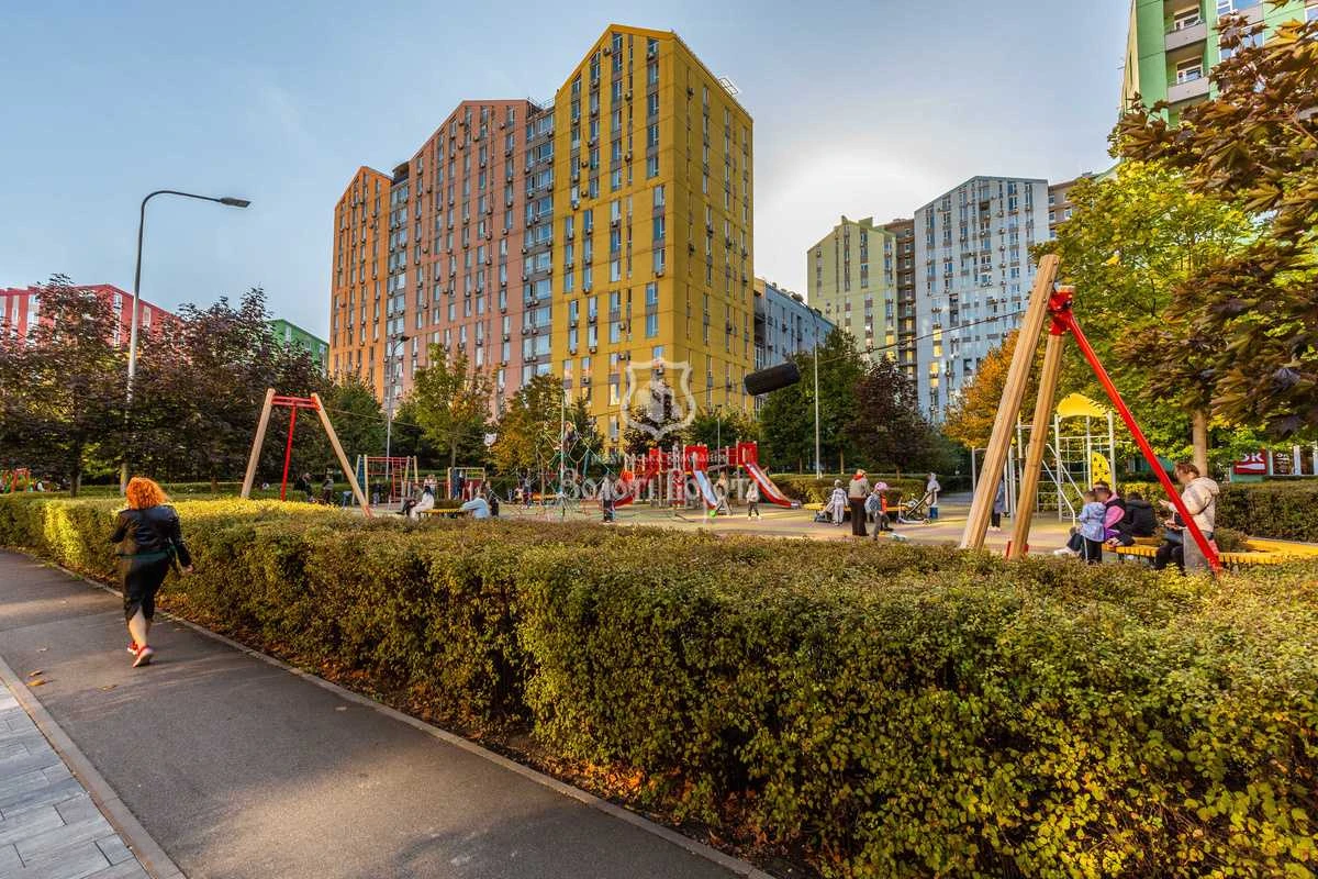 Продам однокімнатну квартиру (30.6 м²) у Києві, Дніпровський
