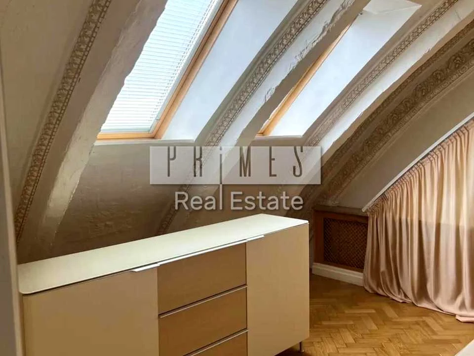 Квартира. Київ, Кропивницького вул.