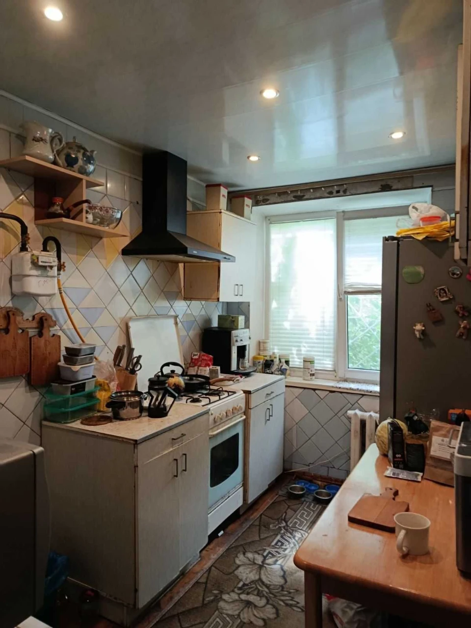 Продам 3х. ком. квартиру ж/м Красный камень. Покровский ( Ко