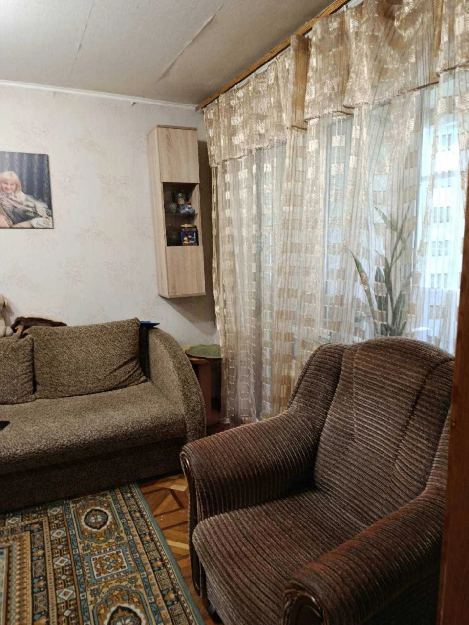 Продам 3х. ком. квартиру ж/м Красный камень. Покровский ( Ко