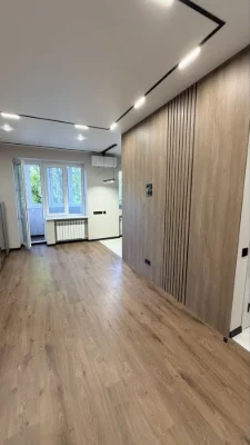 Продам 2к квартиру на Александра поля ( Кирова )