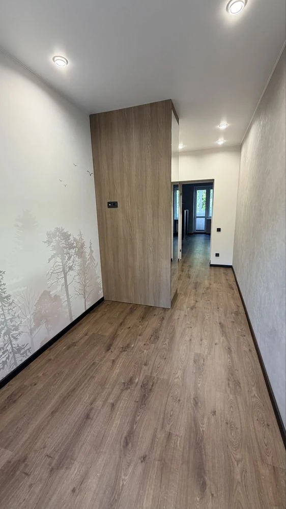 Продам 2к квартиру на Александра поля ( Кирова )