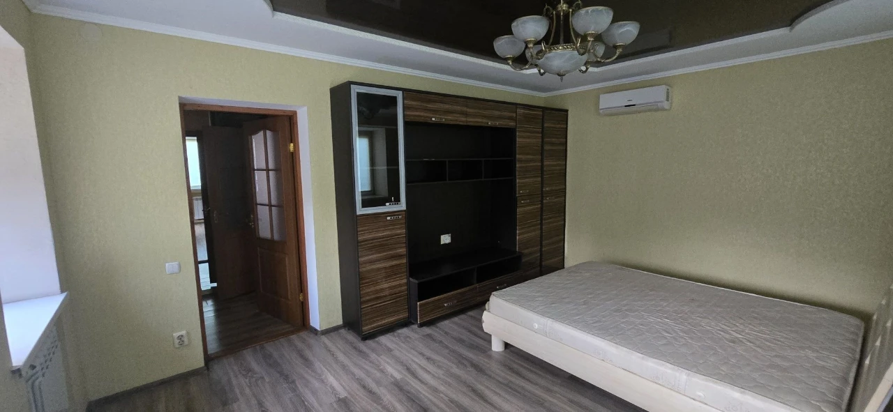 Будинок на продаж