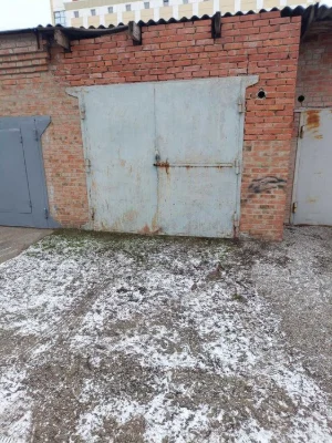 Продаж частини будинку в центрі, біля обл. лікарні