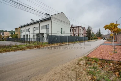 Продаж будинку, таунхаус, м. Бровари