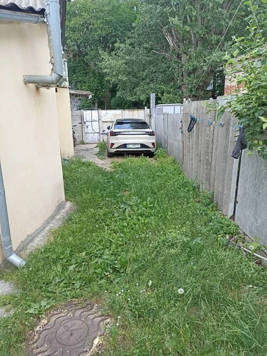 Продаж частини будинку в центрі, біля обл. лікарні