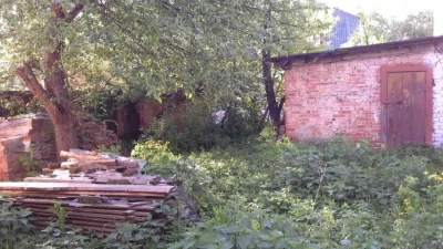 Будинок у стані реконструкції за 2,5 км. від Ратуші.