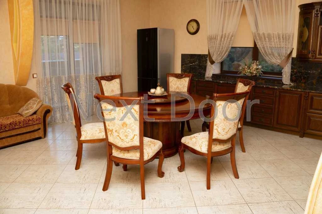 Продажа дома 327 м², Радистов ул.