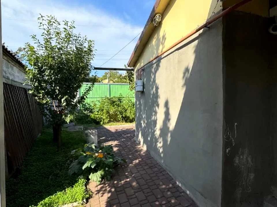 Будинок. Дніпро, Карла Роде вул.