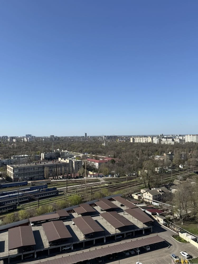 Продам ! 34 жемчужина! Центр!