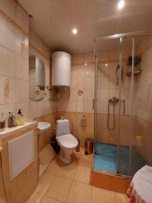 Продам 2-кімнатну квартиру на Котовського