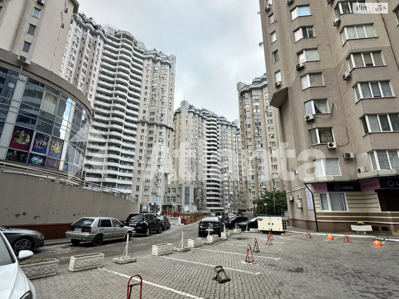 Продаж Квартира Приморський