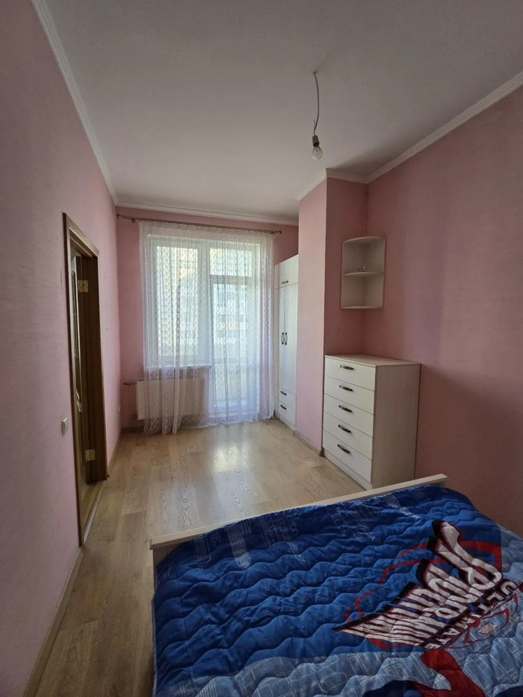 Заголовок: Просторная 3-к квартира 87 м² у ЖК «Консоль» | ву