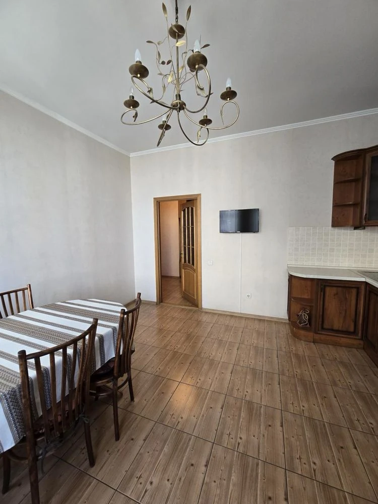 Заголовок: Просторная 3-к квартира 87 м² у ЖК «Консоль» | ву