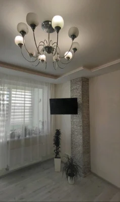 Квартира з ремонтом на Сахарова
