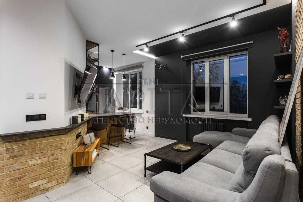 Apartment for sale, st. Lavrskaya, Pechersk