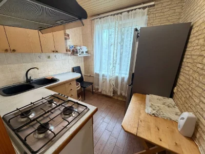 продам квартиру на генерала Петрова