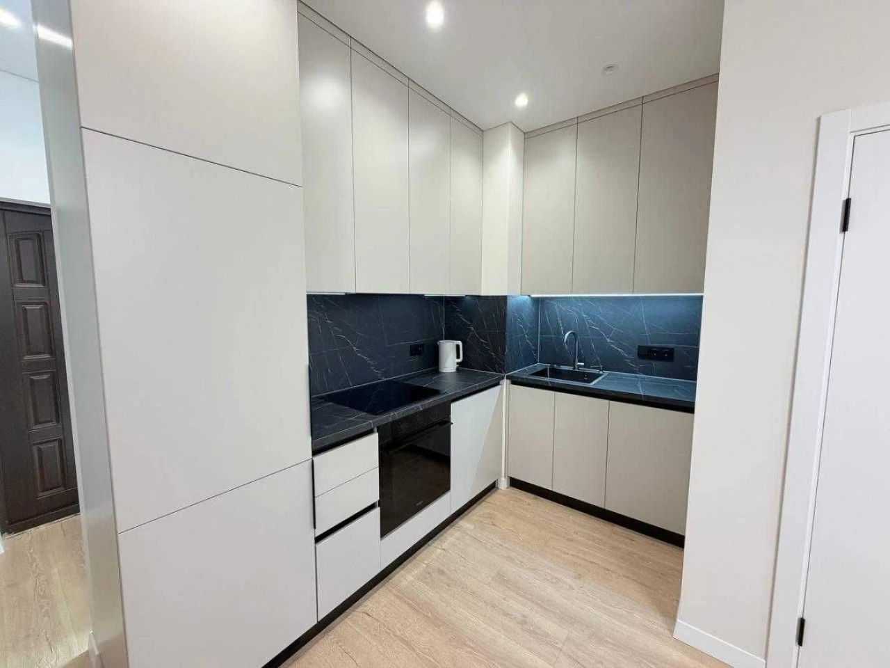 Продам квартиру на краснова 1 ком