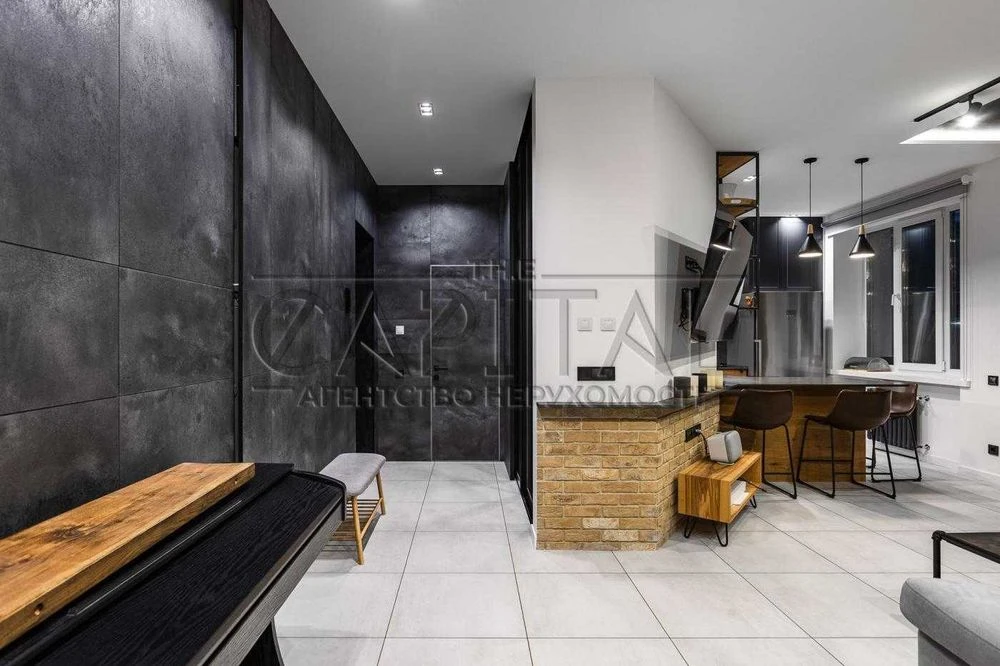 Apartment for sale, st. Lavrskaya, Pechersk
