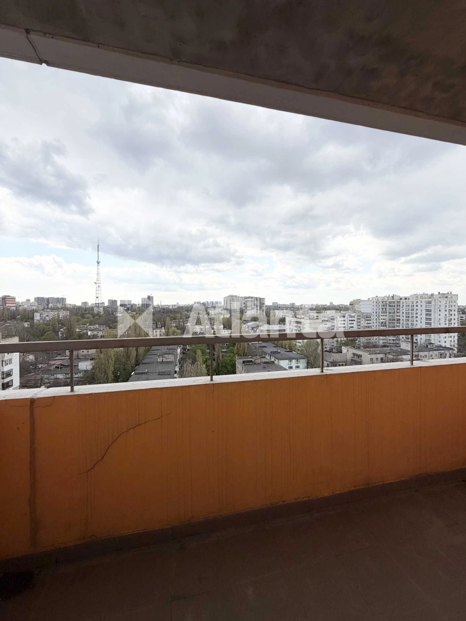 В продаже 3-комнатная квартира, от строителей, жк Апельсин,