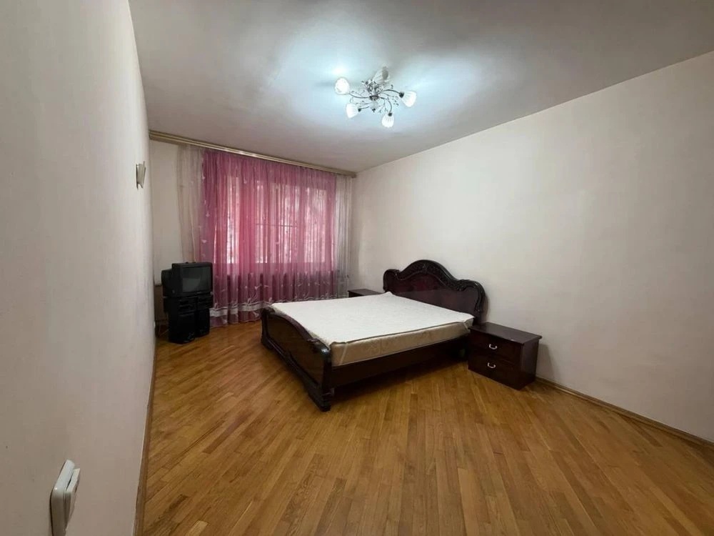 Затишна 2-кімн. квартира 51,5 м² на вул. Гераневій | 2/3 пов