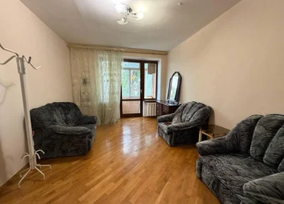 Затишна 2-кімн. квартира 51,5 м² на вул. Гераневій | 2/3 пов