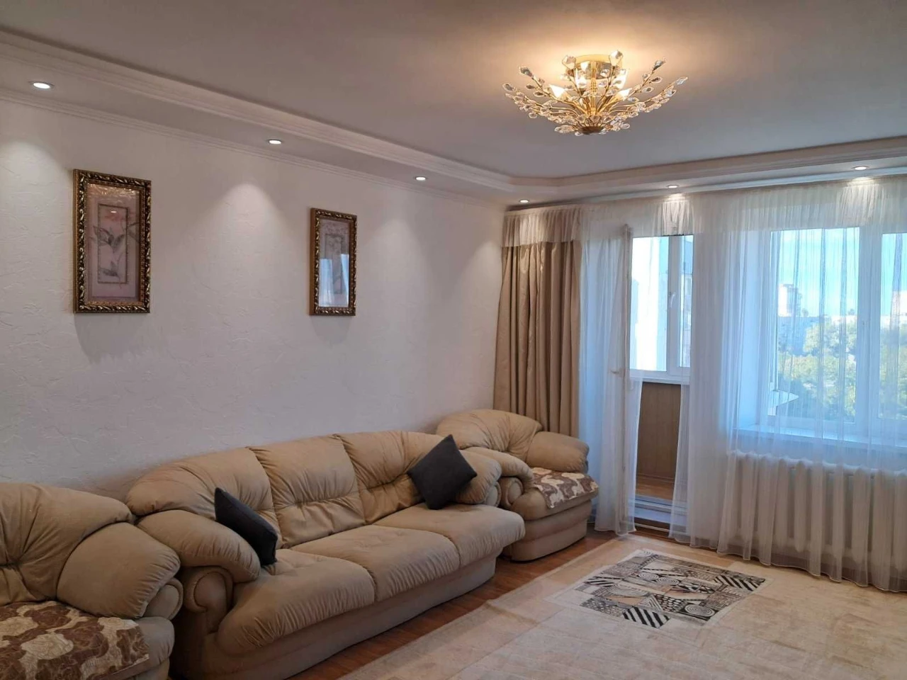 Продам 3 ком. квартиру Левитана / Небесной Сотни