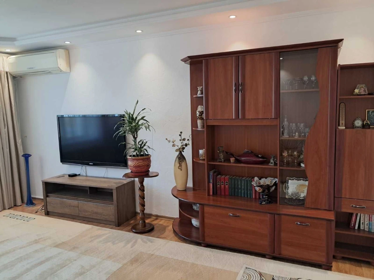 Продам 3 ком. квартиру Левитана / Небесной Сотни