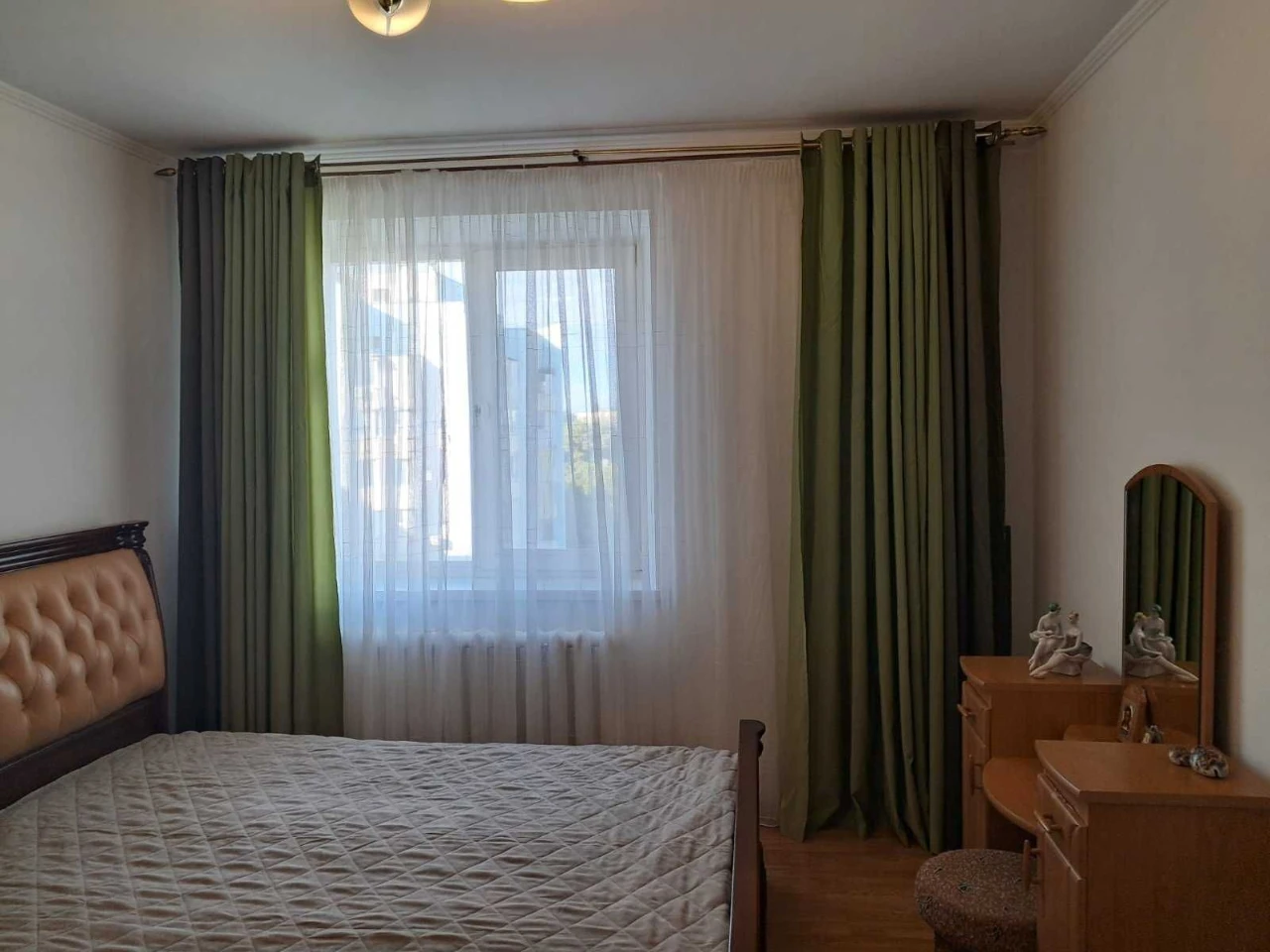 Продам 3 ком. квартиру Левитана / Небесной Сотни