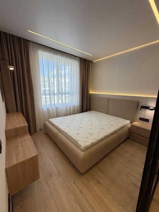 I will sell a 1-room apartment in the Shchastlyviy 2 residential complex