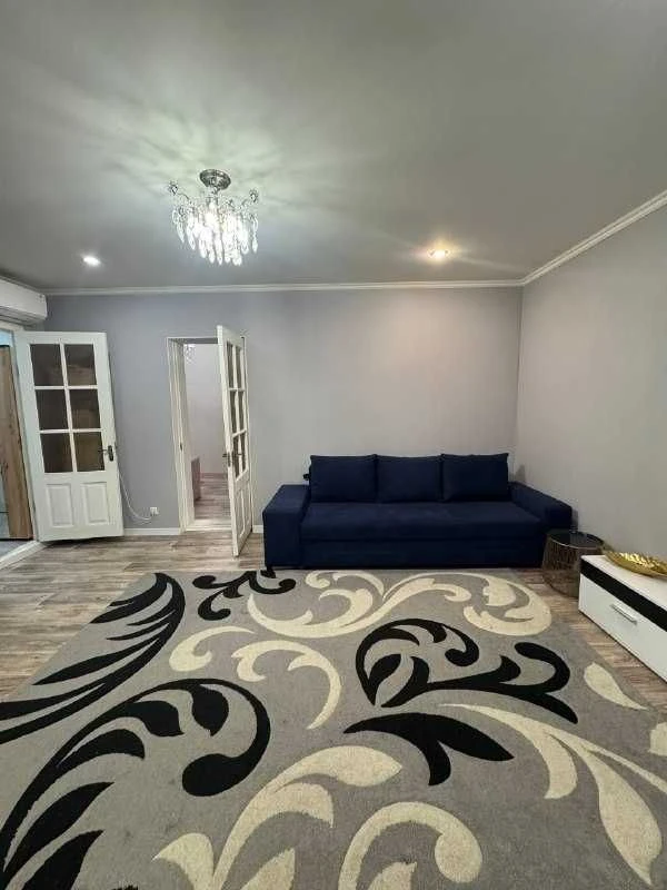 Продам 3-кімнатну квартиру з агв в самому центрі