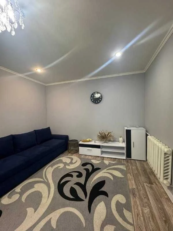Продам 3-кімнатну квартиру з агв в самому центрі