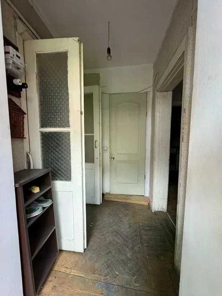 baz-06 Продам 3 комнатную в центре Тираспольская