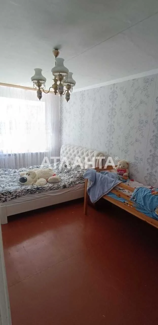 Продам 3 комнатную квартиру, 4/5 этаж,2х сторонняя.