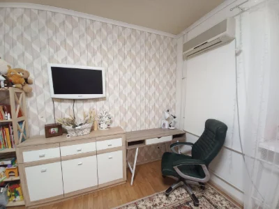 Продаж 2-кімнатної квартири | вул. Вільнюська, 14 | Цегляний