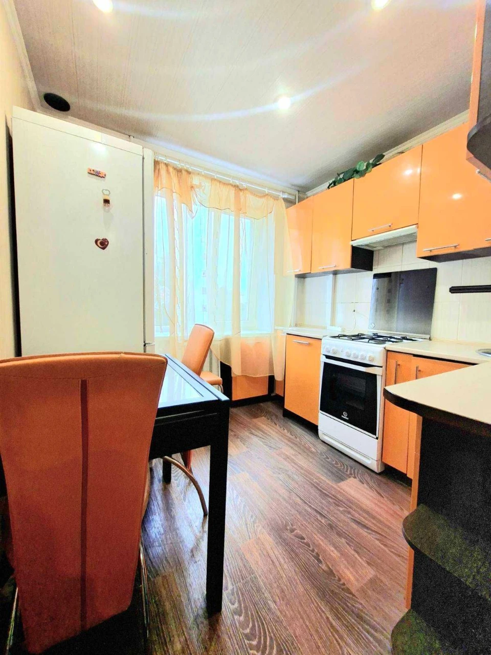 Продаж 1кімнатної квартири по вул. Університетська
