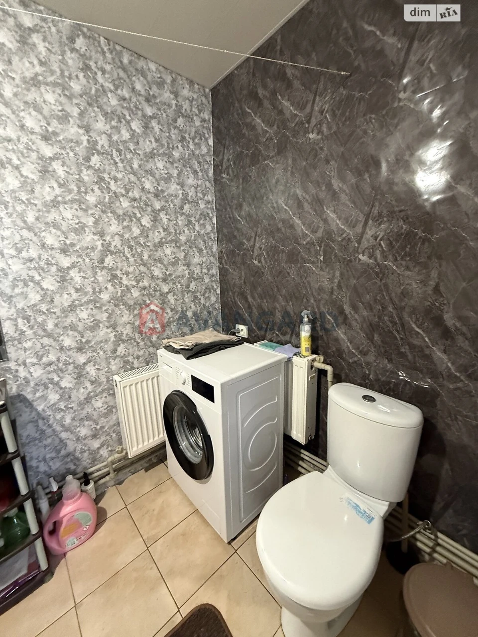 Продаж Дім Комунарський