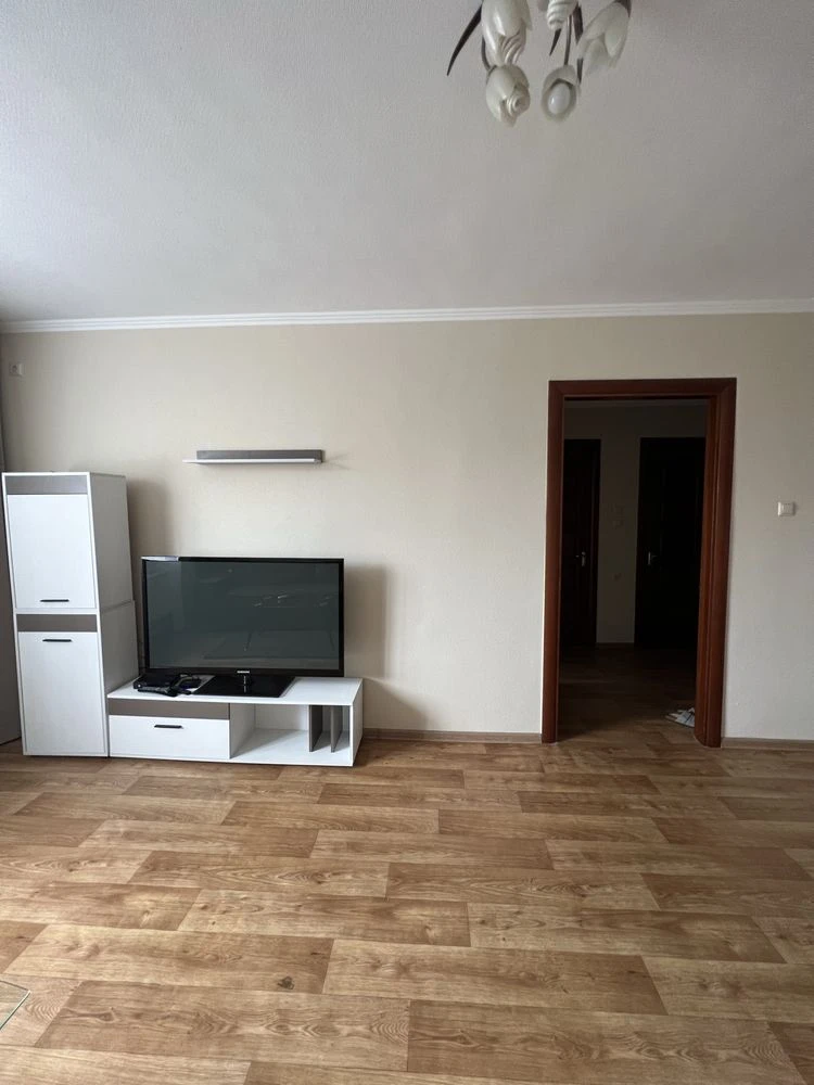 1 кім.кв Казбет, бул.Шевченка,135