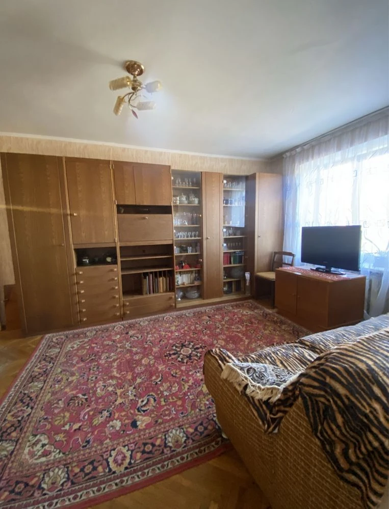 Продаж 3-квартири Генерала Безручка