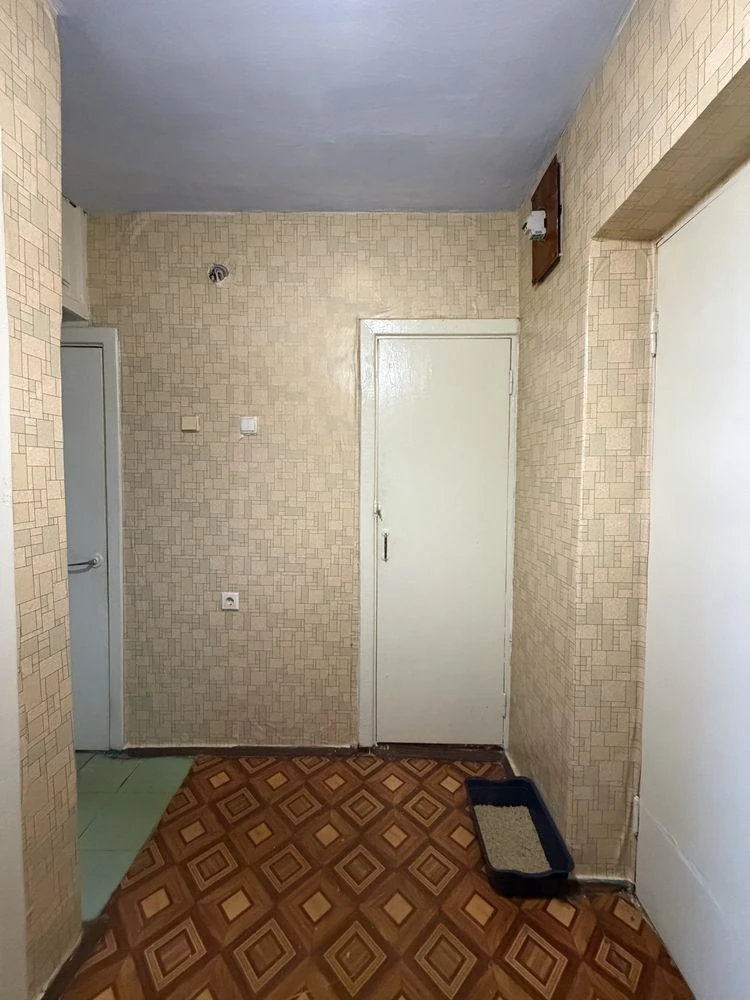Без комісії !! В Продажу 1 к к в Центрі / вул. 9а Слобідська