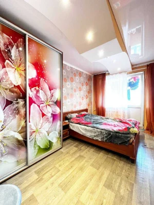 Продаж 4-кімнатної квартири  пр. М. Лушпи (біля ТЦ Берізка)