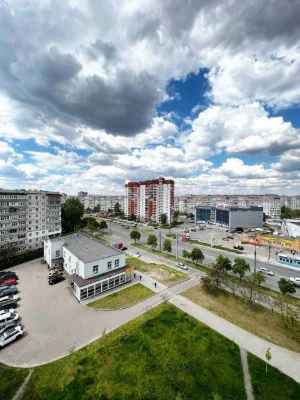 Продаж 4-кімнатної квартири  пр. М. Лушпи (біля ТЦ Берізка)