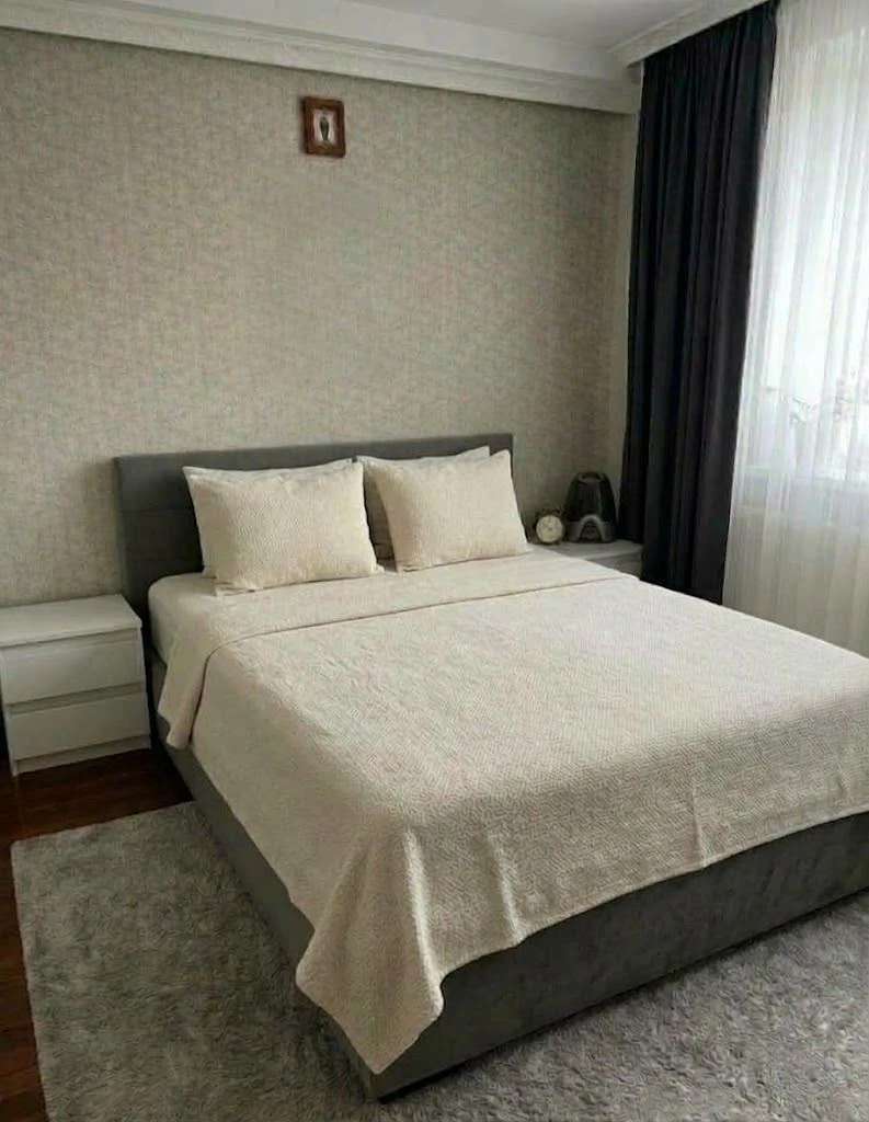 Продаж  3-х кімнатної квартири з ремонтом