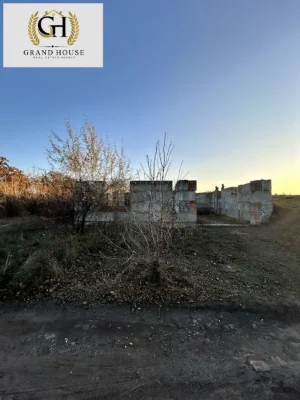 Продам земельну ділянку біля парку Перемоги